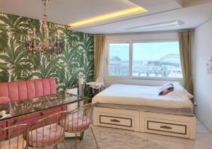 Postel nebo postele na pokoji v ubytování HANI Haus