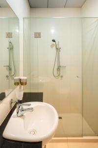 Imagen de la galería de Home in Maribyrnong, en Melbourne