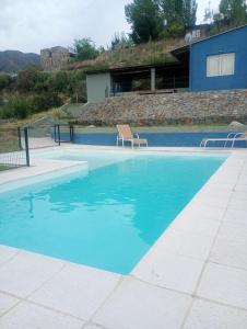 Hồ bơi trong/gần Mendoza, Cacheuta, montaña