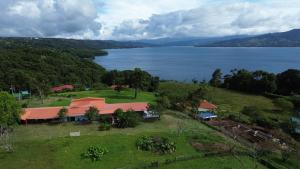 Příroda nedaleko hotelu + 27 fotografií