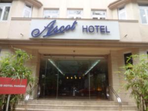 Certifikát, hodnocení, plakát nebo jiný dokument vystavený v ubytování Ascot Hotel