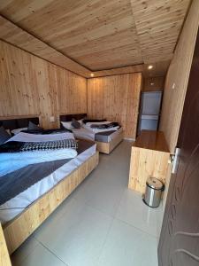 Фотография из галереи Shreyaksh Chopta Valley Resort в городе Sari