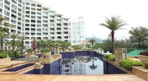 Πισίνα στο ή κοντά στο GreenTree Alliance Hotel Shenzhen Yantian District Dameisha