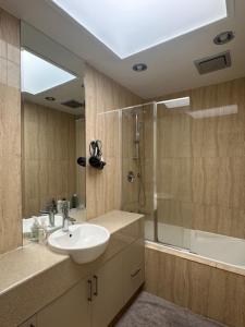 Ένα μπάνιο στο A cozy share room in Springvale