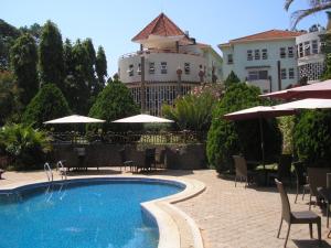 Imperial Heights Hotel, Entebbe tesisinde veya buraya yakın yüzme havuzu