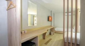 Φωτογραφία από το άλμπουμ του B2 Buriram Boutique and Budget Hotel σε Ban Khok Wat +112 φωτογραφίες