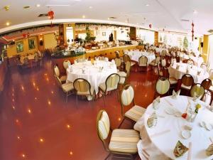 Εστιατόριο ή άλλο μέρος για φαγητό στο Yichang Three Gorges Project Hotel