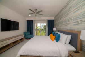 Ένα ή περισσότερα κρεβάτια σε δωμάτιο στο Del Mar 1G 3 bdr - 2bth ocean view