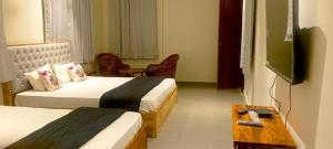 TV/trung tâm giải trí tại Jungle Leelaa +56 ảnh