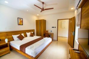 Φωτογραφία από το άλμπουμ του Grand Victoria σε Erumeli