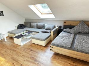 Posezení v ubytování Ferienwohnung - Losheim am See