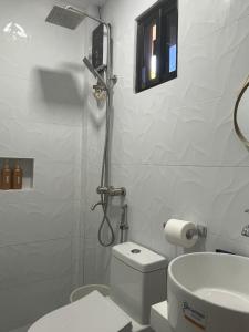 Ένα μπάνιο στο Jmt Star's Inn +21 φωτογραφίες