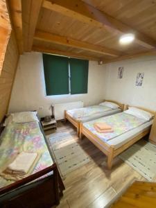 Fotografie z fotogalerie ubytování Apartmani Stajko v destinaci Crni Vrh