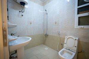 Koupelna v ubytování Mozna Hostel