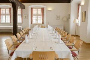 Οι επιχειρηματικές εγκαταστάσεις ή/και οι αίθουσες συνεδριάσεων στο Schlosshotel am Hainich