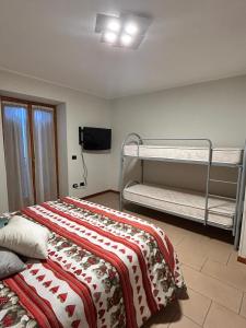 Galería fotográfica de Arlecchino Apartment di Manenti Andrea en Oltre il Colle