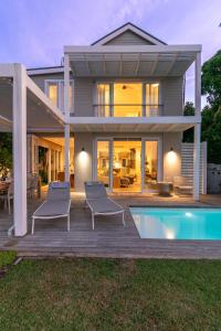 Bazén v ubytování Lagoon Edge - Thesen Island nebo v jeho okolí