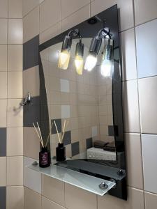 Phòng tắm tại Kyiv Sakura Apartment