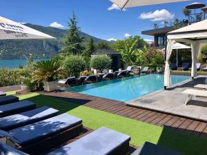 Swimmingpoolen hos eller tæt på Les Suites du Lac