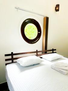 Postel nebo postele na pokoji v ubytování Dacha Retreat