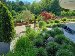 Κήπος έξω από το SO Fribourg City Center with Garden !