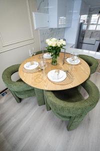 Φωτογραφία από το άλμπουμ του Modern Beach View σε Kingsborough