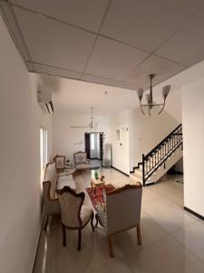 Φωτογραφία από το άλμπουμ του DrOmid σε Maţār as Sīb ad Duwalī