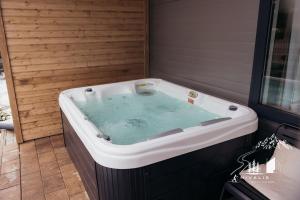 Φωτογραφία από το άλμπουμ του Nivalis Resort and Spa σε Muntele Cacovei +44 φωτογραφίες