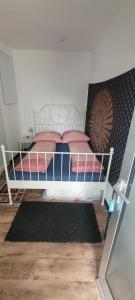 Postel nebo postele na pokoji v ubytování Kleines 1 Zimmer-Appartment