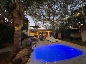 Bazén v ubytování Oásis Completo no Centro com Piscina e Escritório nebo v jeho okolí