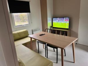 Gallery image of Tinyhouse 6 Ferienwohnung Mobilheim Fehmarn in Fehmarn