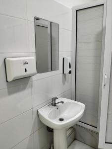 Ένα μπάνιο στο Yangi Sergeli