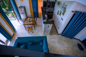 Η κουζίνα ή μικρή κουζίνα στο Sunny Hill Villa +64 φωτογραφίες