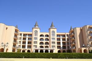 Το κτήριο όπου στεγάζεται  το διαμέρισμα