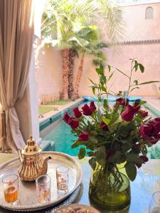 Bazén v ubytování Riad 29 Mouassine nebo v jeho okolí