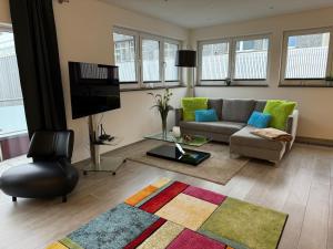 Χώρος καθιστικού στο 1 ZKB Komfort Apartment Nähe Weihnachtsmärkte Köln & DOM +6 φωτογραφίες