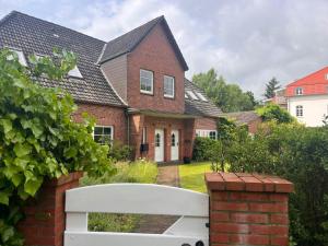 Το κτήριο όπου στεγάζεται  η παραθεριστική κατοικία