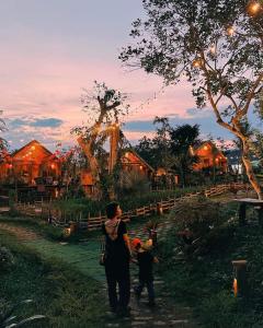 Επισκέπτες που μένουν στο Buôn Gơ Rin +16 φωτογραφίες