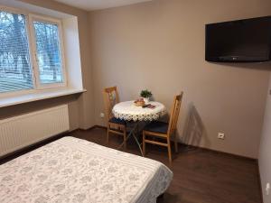 Μια τηλεόραση ή/και κέντρο ψυχαγωγίας στο Тоmiк Liepaja