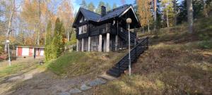 Bygningen som villaen ligger i