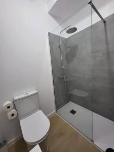 Koupelna v ubytování Guest House Monte Abraão 2