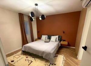 Ένα ή περισσότερα κρεβάτια σε δωμάτιο στο Hévíz Luxury by STN