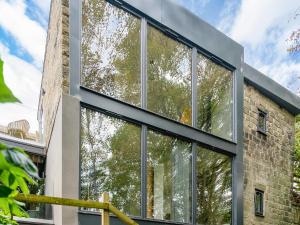 Vườn quanh The Keep