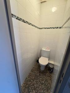 Koupelna v ubytování Hyper Centre de Valence - Studio N4 + 9 fotografií