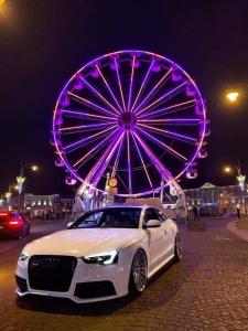 Φωτογραφία από το άλμπουμ του Spanie 7-Rynek Centrum &f-vat Car park σε Kielce