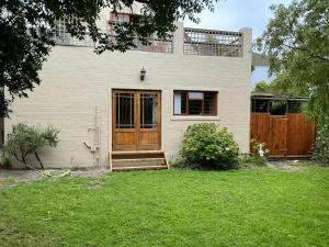 Сад в Swallows Cottages