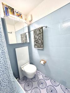 Koupelna v ubytování Private room and bathroom in Schlieren Zurich + 6 fotografií