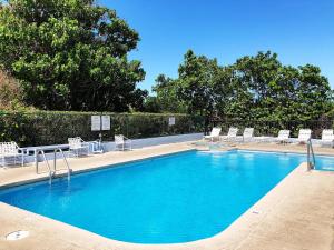 Πισίνα στο ή κοντά στο #Marbella Lane - Beachfront Haven with MT Views!