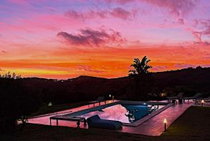 Hồ bơi trong/gần Villa Dama luxury