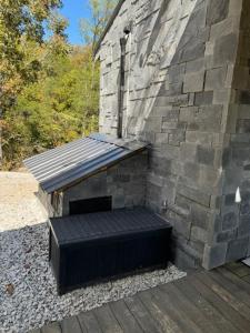 Afbeelding uit fotogalerij van Kings River Micro Cabin in Eureka Springs